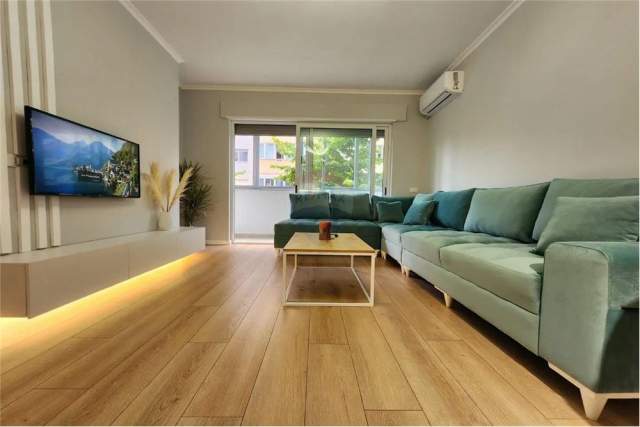 Tirane, shitet apartament 2+1+BLK 104 m² 182.000 Euro (KIKA 1)