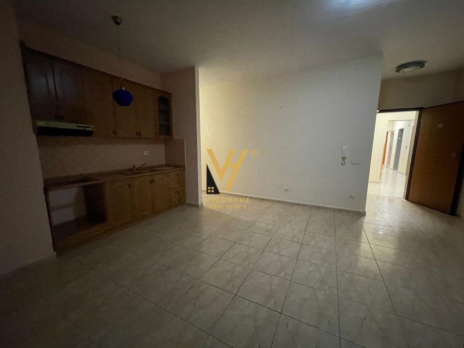 Tirane, shitet apartament 1+1+Ballkon Kati 9, 74 m² 118.500 € (DON BOSKO)