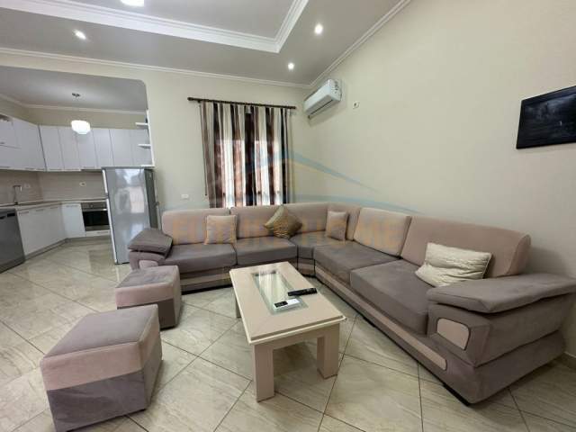 Tirane, jap me qera apartament 2+1+BLK Kati 4, 102 m² 600 Euro (LIQENI THATE)