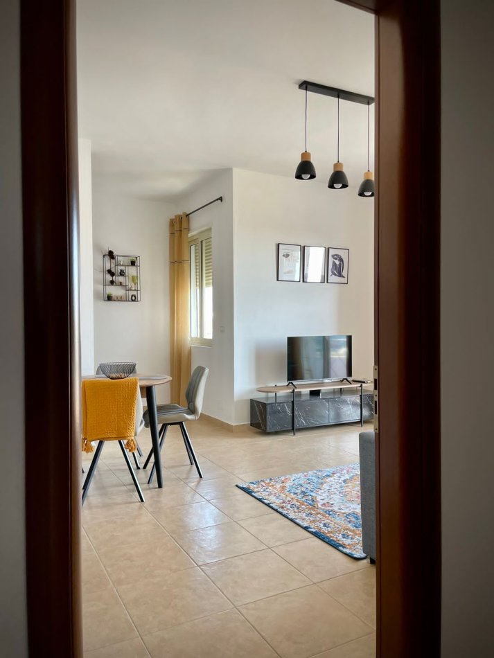 Shitet apartament 1+1 Kati 9, 64.7m² 80.000 € (Plazh Durres)