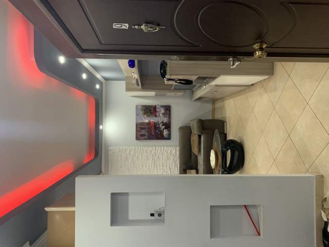Tirane, shitet apartament 2+1+BLK Kati 5, 742 m² 55.000 Euro (Rruga vangjel capo)