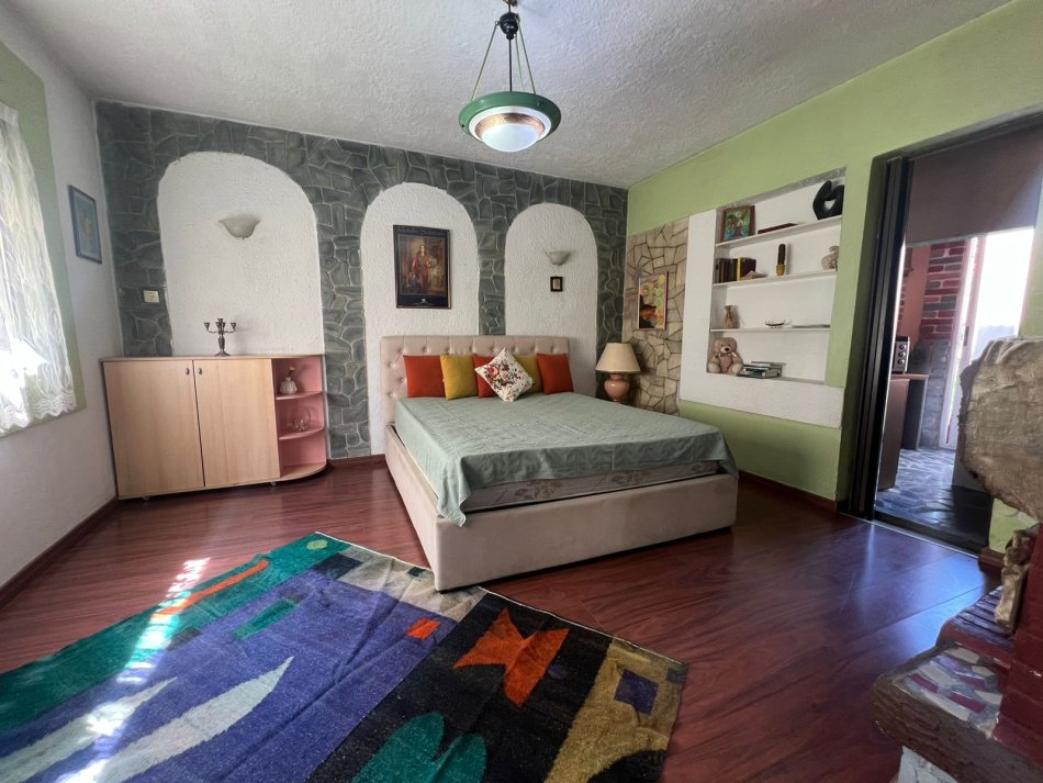 Qira, Apartament 1+1 “Pazari i Ri” ,Tiranë.