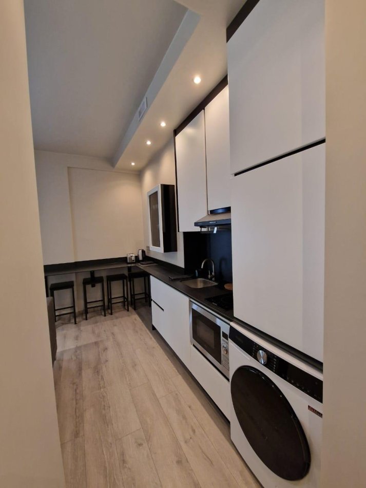 Tirane, jepet me qera apartament 1+1 Kati 3, 50 m² 600 € (KOPSHTI ZOOLOGJIK)