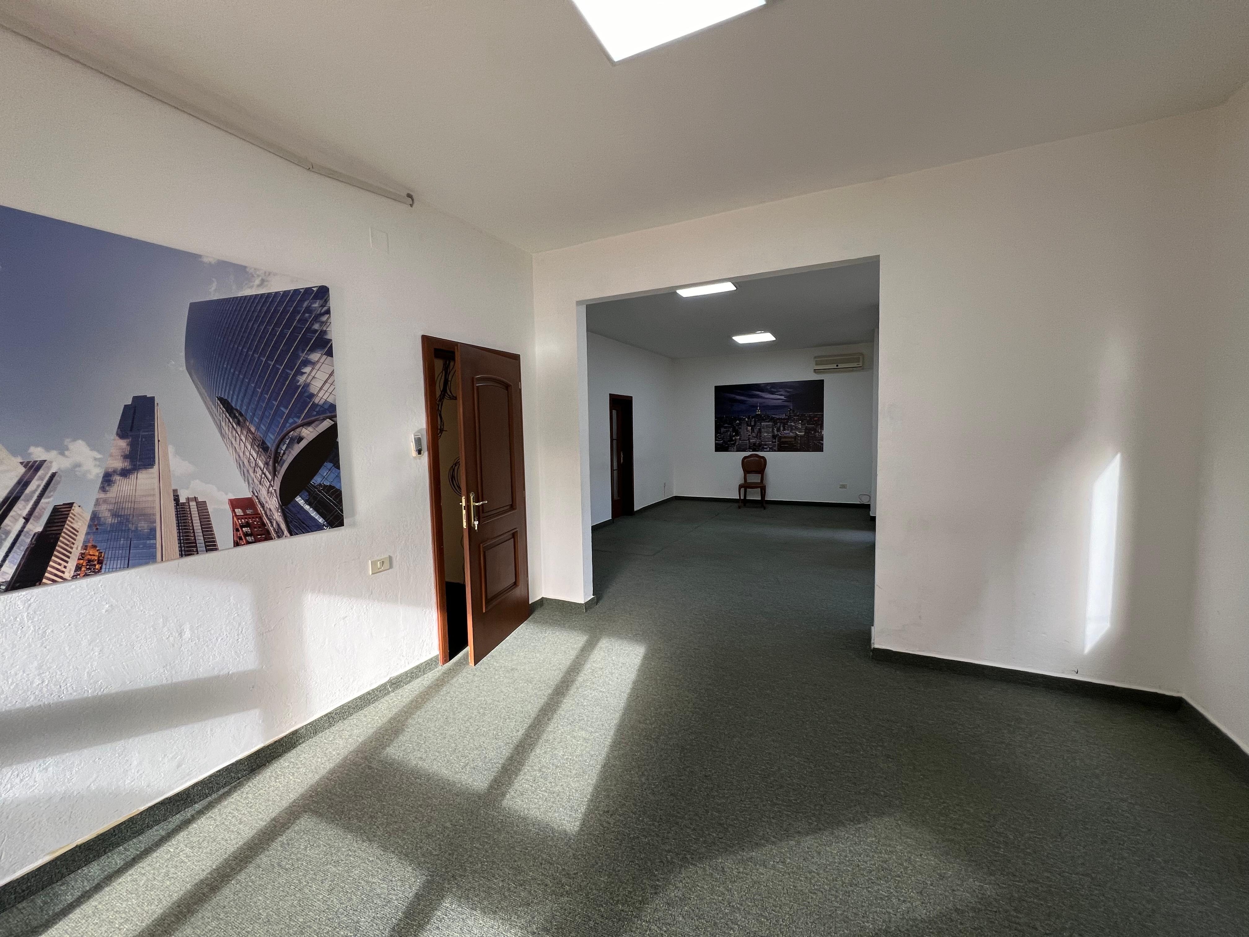 Qira Apartament 4+1, “Pazari i Ri”, Tiranë.