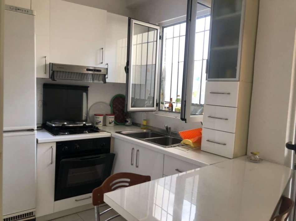 SHITET APARTAMENT   2+1   RRUGA BARDHYL 140.000 €