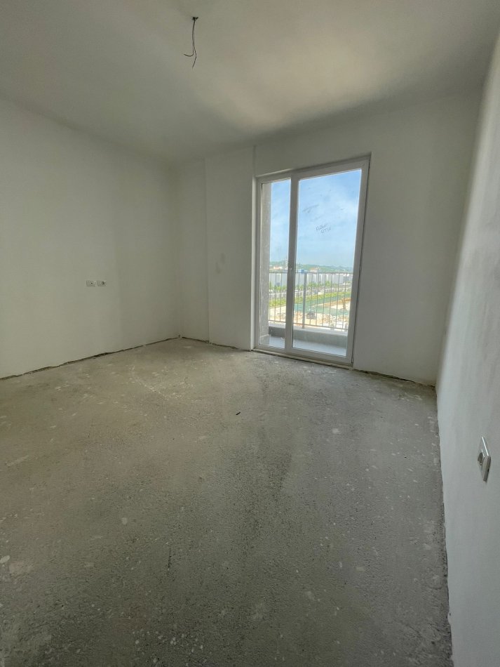 Tirane, shitet apartament 2+1+Aneks+Ballkon Kati 2, 125 m² 122.000 € (Univers City)