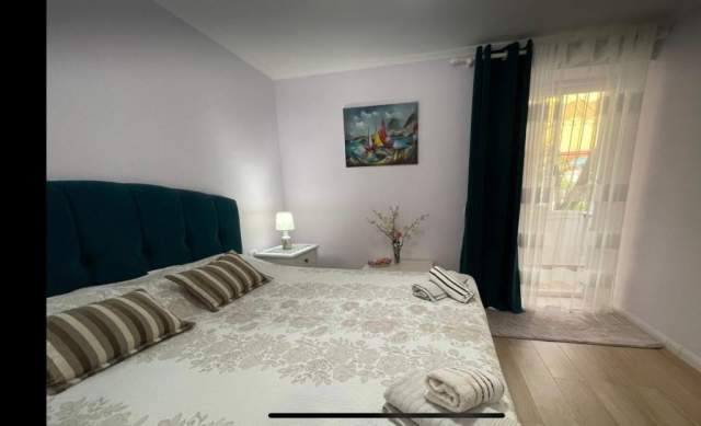 Tirane, jepet me qera apartament 1+1+BLK Kati 1, 70 m² 480 Euro (Sheshi Wilson)