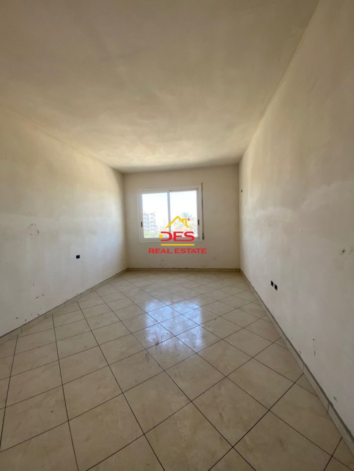 Vlore, shitet apartament 2+1 Kati 5, 129 m² 193.500 € (Rruga Ismail Qemali)