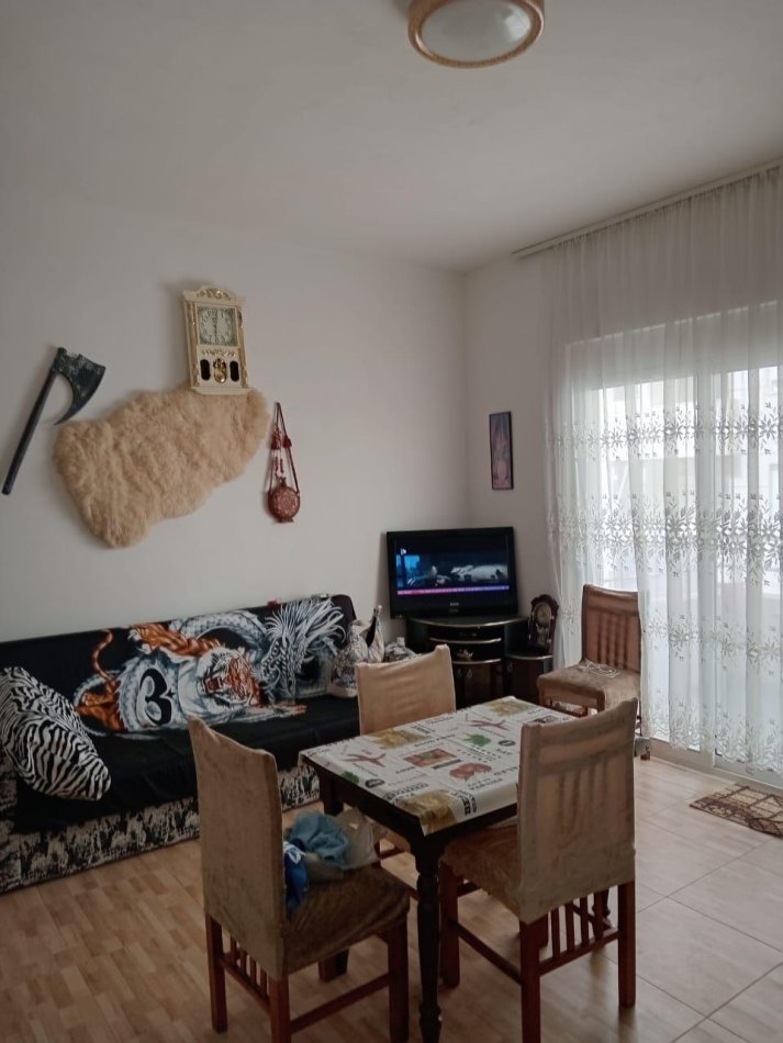 Apartament 1+1 në shitje, Qerret