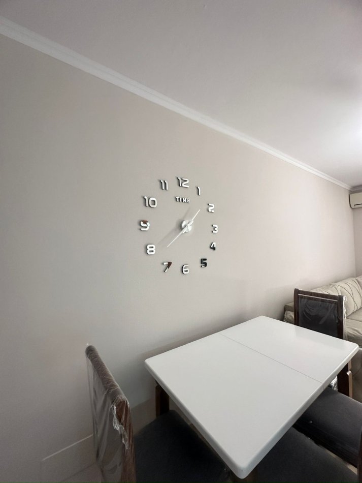 Tirane, jepet me qera apartament 1+1+Ballkon Kati 4, 69 m² 650 € 