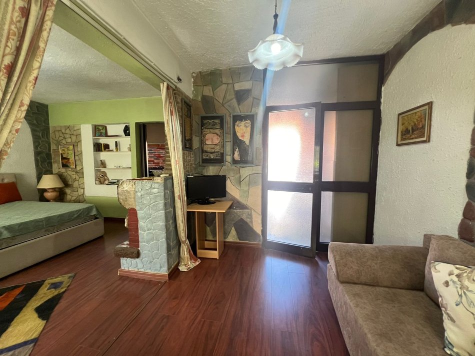 Qira, Apartament 1+1 “Pazari i Ri” ,Tiranë.