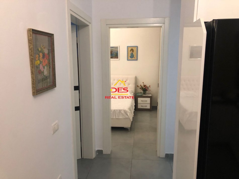 Vlore, shitet apartament 2+1 Kati 9, 103 m² 154.500 € (Transballkanike)