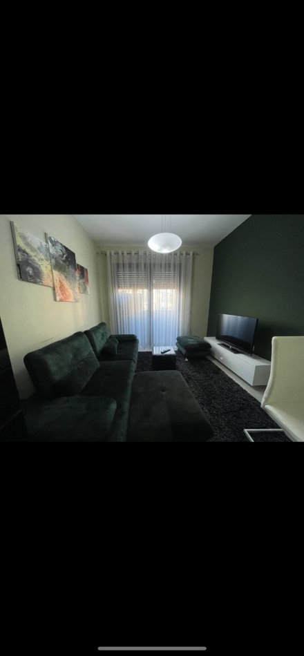 Tirane, jepet me qera apartament 1+1 Kati 2, 58 m² 600 € (STADIUMI DINAMO)