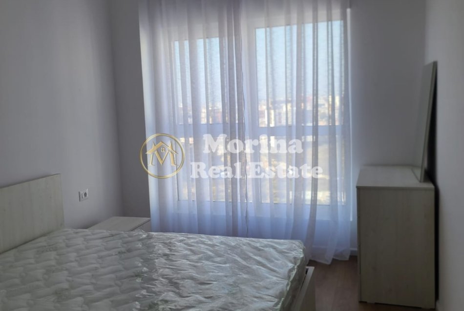 Tirane, jepet me qera apartament 1+1 Kati 6, 61 m² 350 € (Ali Demi)