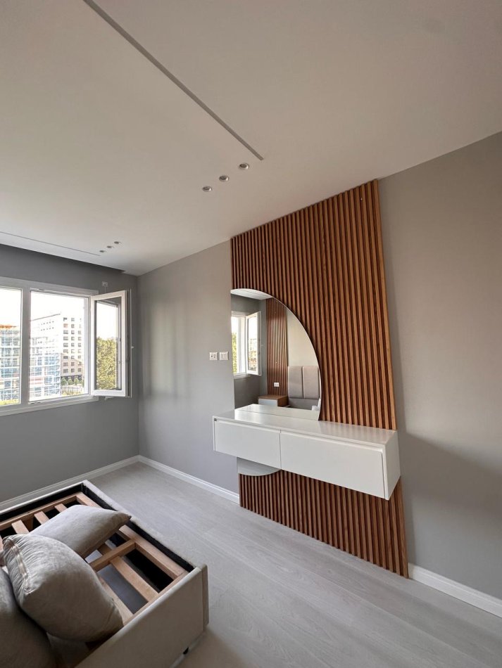 Tirane, jepet me qera apartament 1+1+Ballkon Kati 3, 75 m² 600 € (River Residence, Ne krahe me Green City)