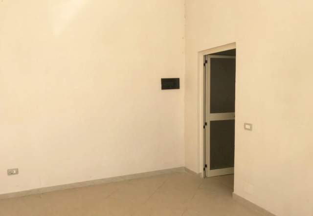 Tirane, shitet ambjent biznesi 62 m² 75.000 Euro