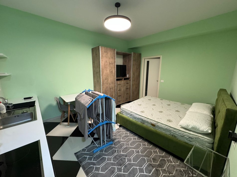 Tirane, jepet me qera garsonier 1+1 Kati 1, 40 m² 350 € (rruga e kavajes)