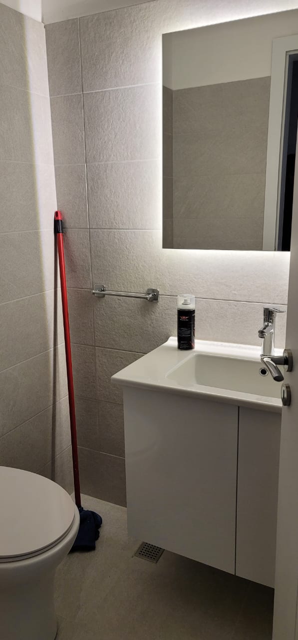 Tirane, jepet me qera apartament 2+1+BLK Kati 2, 95 m² 450 Euro (Rruga Ali Demi)