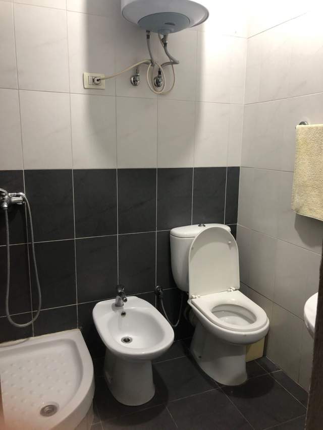 Tirane, shitet apartament 2+1+BLK Kati 3, 105 m² 151.000 Euro (rruga Ali Dem)