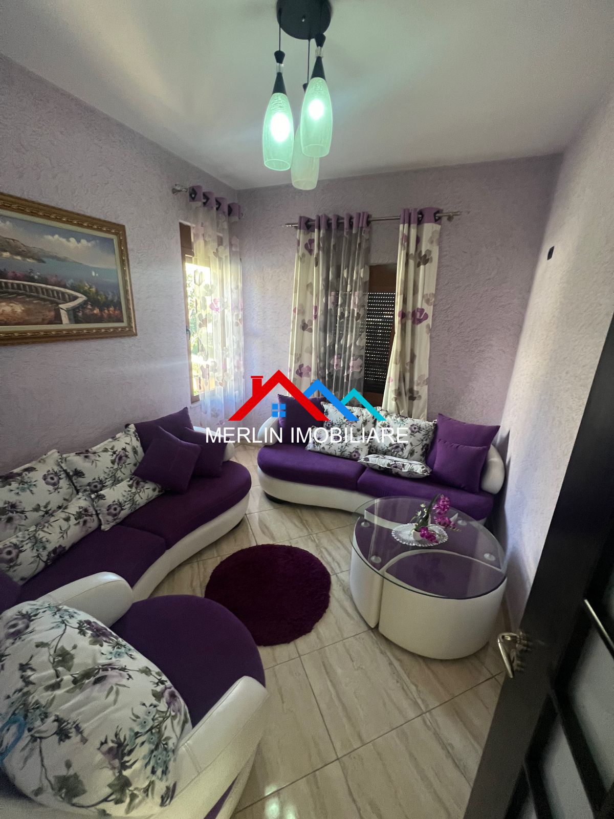 Tirane, shitet Vile 2 kateshe, 198 m2 per 185.000 Euro (Babrru)