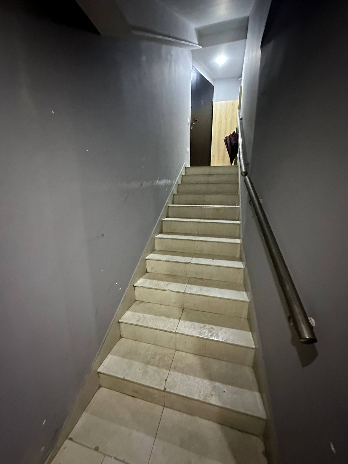 Shitet Ambjent biznesi (i investuar) prane Sheshit Wilson,sip. Totale 133 m2,kati -1,cmimi 170,000 Euro