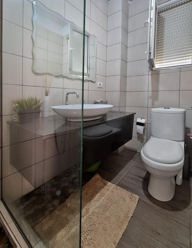 Tirane, shitet apartament 2+1 Kati 5, 116 m² 185.000 € (Kopshti botanjk)