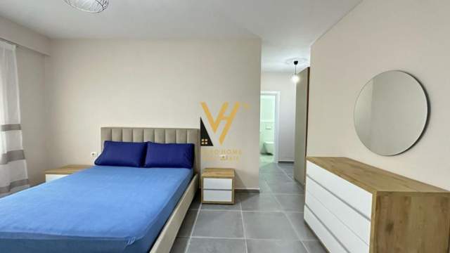 Tirane, jepet me qera apartament 2+1 Kati 2, 140 m² 850 Euro (KODRA E DIELLIT  2)