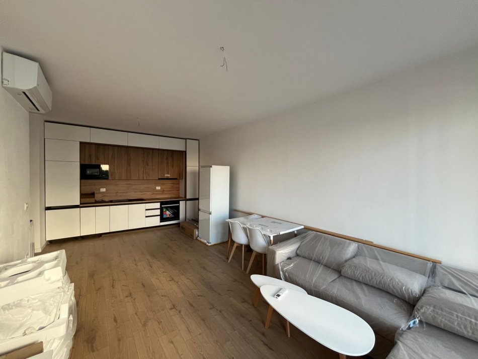 Tirane, jepet me qera apartament 1+1 Kati 5, 70 m² 650 € (don bosko)