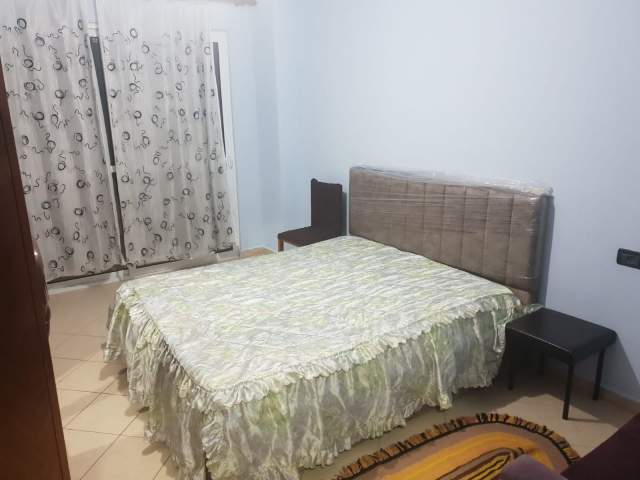 Tirane, jepet me qera apartament 2+1+A+BLK Kati 4, 120 m² 400 Euro (astir)