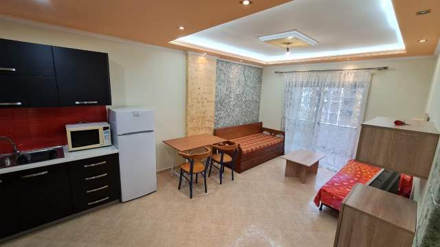 Durres, jepet me qera garsonier Kati 3, 39 m² 150 Euro