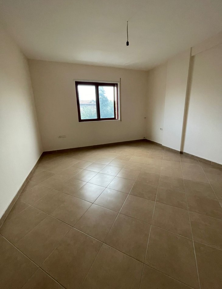 Tirane, shitet apartament 2+1 Kati 2, 115 m² 190.377 € (Shkolla Partizani)