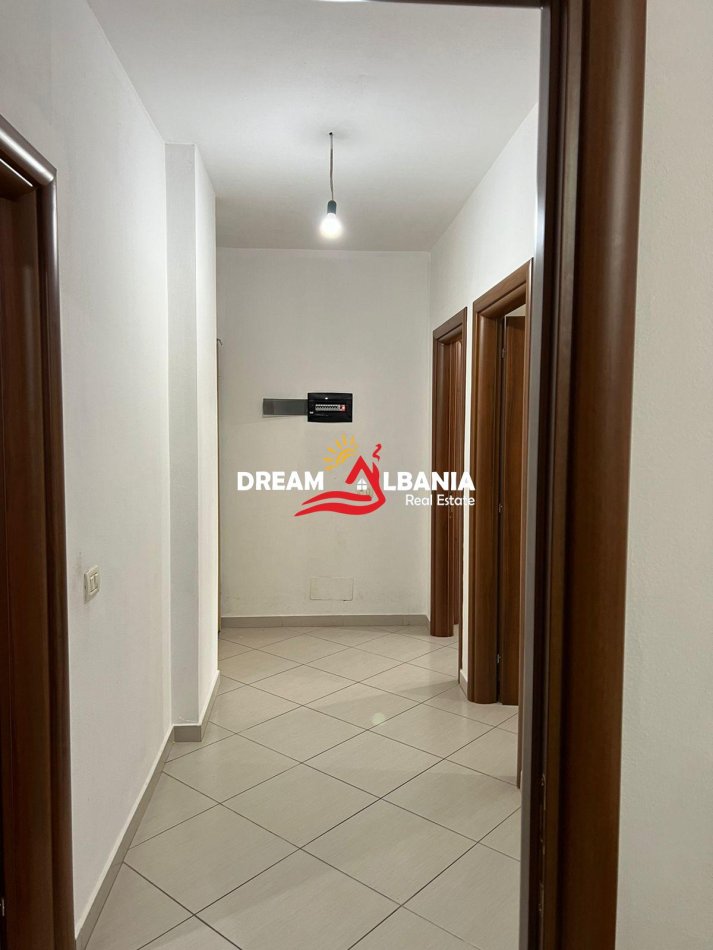Tirane, shitet apartament 2+1+Ballkon Kati 6, 116 m² 160.000 €