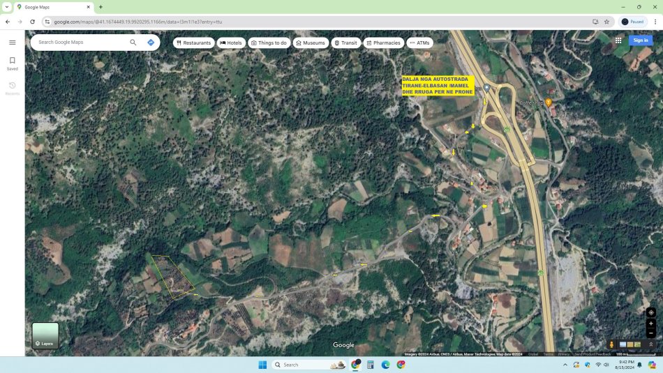 Tirane,Shitet Okazion! Tokë-Pemtore, me mundësi ndërtimi edhe shtëpi banimi, sip.7'400m², Cmimi  55'000 €, pranë autostradës Tirane-Elbasan, në daljen e parë tunelit Krrabës, në zonën Mamel/Dopaj, 24-km / 21min  auto nga qendra Tiranës dhe 13-km nga Elbasani.