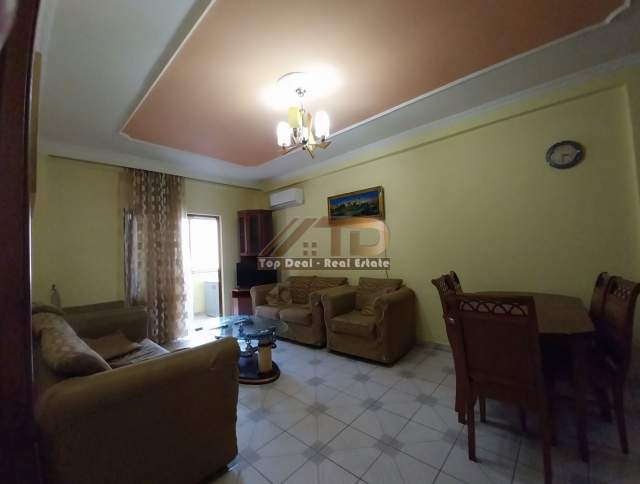 Tirane, jepet me qera apartament 2+1+BLK Kati 5, 80 m² 350 Euro (Rruga Don Bosko)