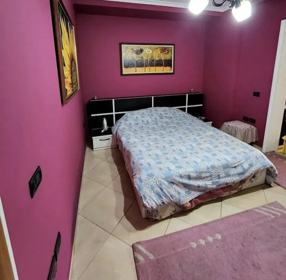 Tirane, jepet me qera garsonier 1+1 Kati 2, 51 m² 350 € (kodra e diellit)