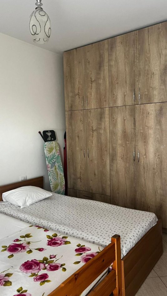 Tirane, jepet me qera apartament 1+1 Kati 4, 60 m² 500 € (Don Bosko)