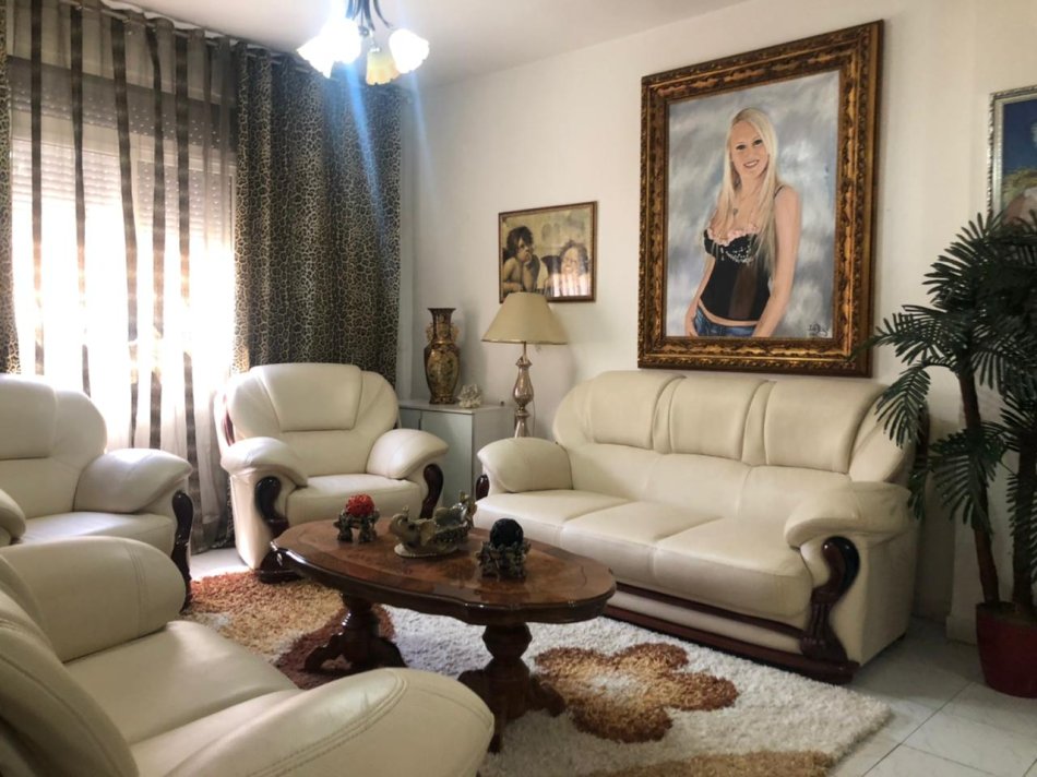 SHITET APARTAMENT   2+1   RRUGA BARDHYL 140.000 €