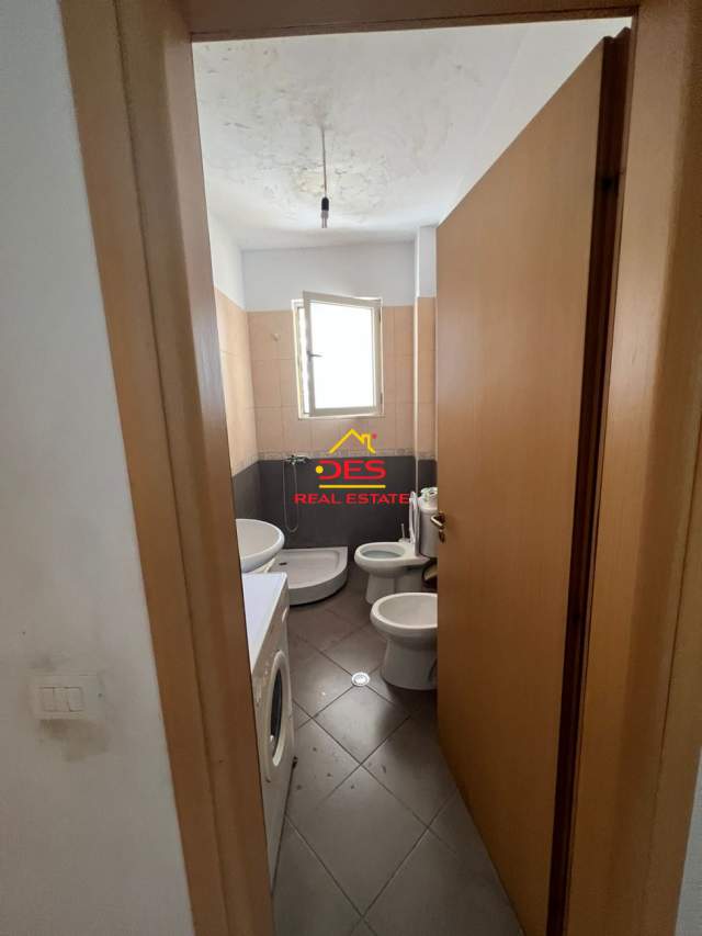 Vlore, shitet apartament 1+1+BLK Kati 2, 78 m² 68.000 Euro (Lagjia,Pavaresia,Vlore)
