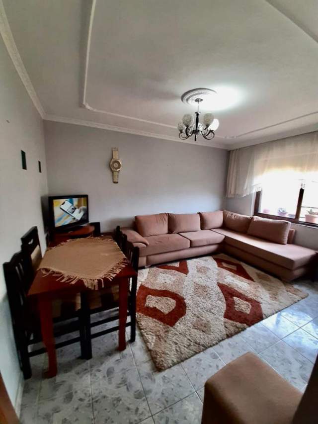 Tirane, shitet apartament 1+1+BLK Kati 4, 56 m² 72.000 Euro (Materniteti i Ri)