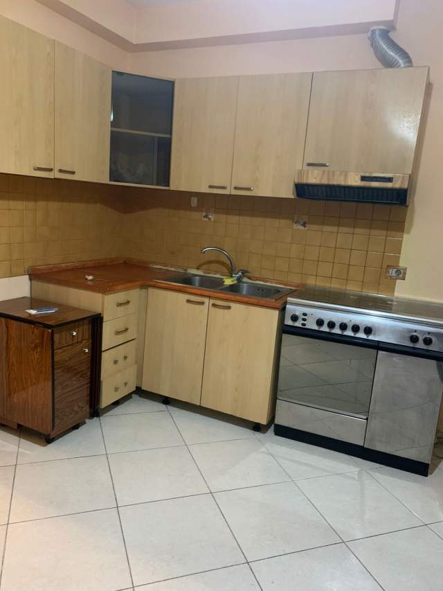 Tirane, jepet me qera apartament 1+1+BLK Kati 4, 47 m² 35.000 Leke (Rruga e Dibres)