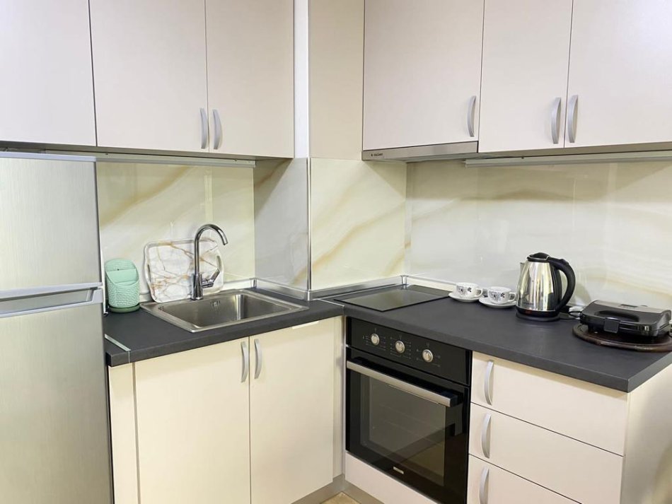 Tirane, jepet me qera apartament 1+1+Ballkon Kati 3, 60 m² 450 € (Rruga siri kodra , kompleksi siri1)
