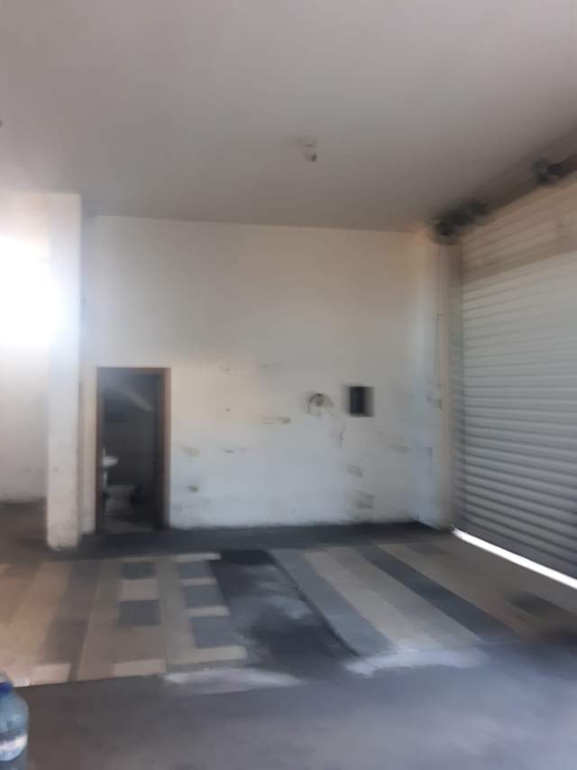 Tirane, jepet me qera ambjent biznesi Kati 0, 80 m² 500 Euro (ANDON FRASHERI)