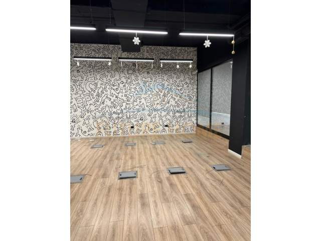 Tirane, jepet me qera ambjent biznesi Kati 1, 103 m² 700 Euro (Rruga e Kavajes)