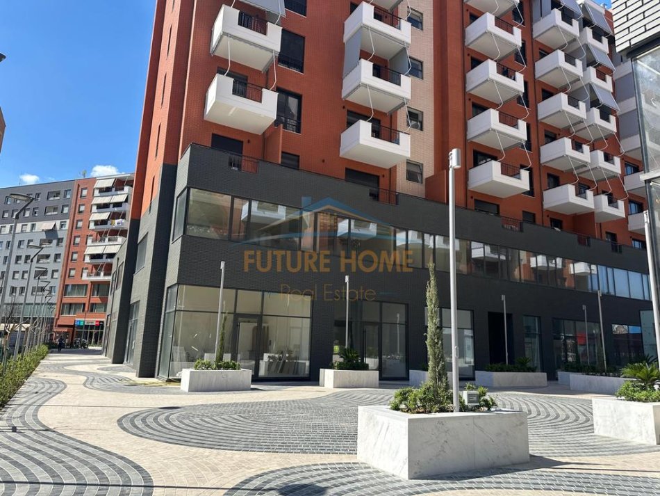 0683487469  Tirane, jepet me qera ambjent biznesi Kati 0, 13 m² 500 € (Kompleksi Delijorgji)