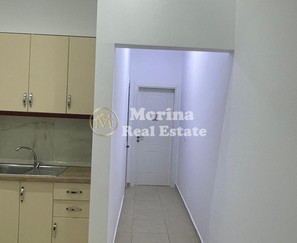 Tirane, jepet me qera apartament 1+1 Kati 1, 55 m² 420 € (Qytet Studenti)