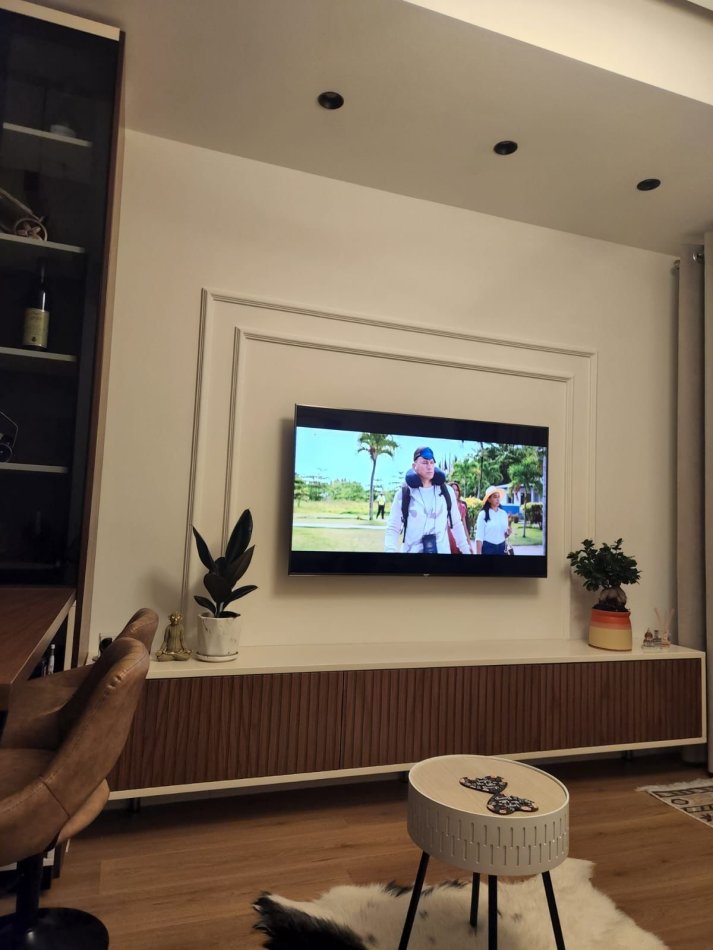 Tirane, shitet apartament 2+1+Ballkon Kati 5, 87 m² 160.000 € (Te Kaimi)