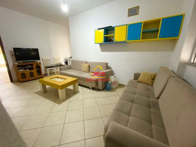 Vlore, shitet apartament 1+1+BLK Kati 2, 48 m² 59.000 Euro (Rruga Pelivan Leskaj)