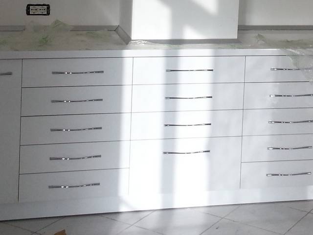 Tirane, njoftim Mobilime per shtepi, zyra, call centre, klinika dentare