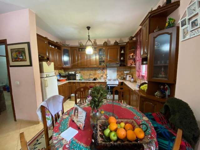 Tirane, shitet apartament 2+1+BLK Kati 1, 106 m² 110.000 Euro (Kodra e Djellit)