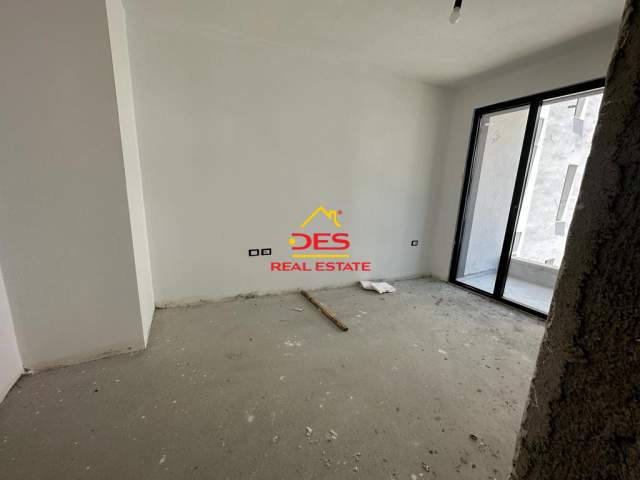 Sarande, shitet apartament 2+1+BLK Kati 4, 117 m² 1  (Rruga Butrniti)